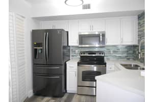 1000 Scotia Drive, Hypoluxo, FL 33462 - MLS#R11160022