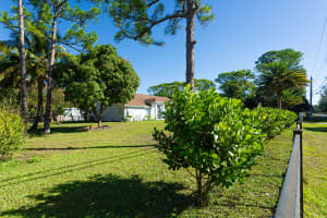 8895 Palomino Drive, Lake Worth, FL 33467 - MLS#R11160060