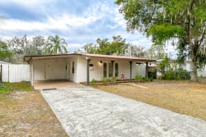 907 Pine Avenue, Green Cove Springs, FL 32043 - MLS#R11160081