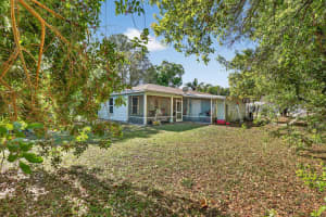 5210 Palm Drive, Fort Pierce, FL 34982 - MLS#R11160095