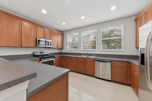 630 Amador Lane, West Palm Beach, FL 33401 - MLS#R11160099