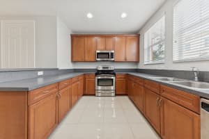 630 Amador Lane, West Palm Beach, FL 33401 - MLS#R11160099