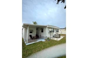 14 Golf Drive, Port Saint Lucie, FL 34952 - MLS#R11160118