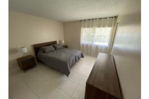 4988 Sable Pine Circle, West Palm Beach, FL 33417 - MLS#R11160124