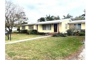 2316 Bacom Point Road, Pahokee, FL 33476 - MLS#R11160155