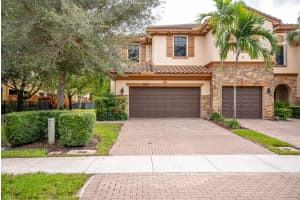 10283 Wellington Parc Drive, Wellington, FL 33449 - MLS#R11160205