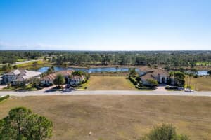 107 SE Rio Casarano, Port St. Lucie, FL 34984, Port Saint Lucie, FL 34984 - MLS#R11160215