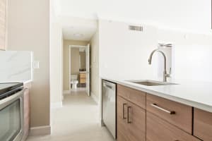 630 Sapodilla Avenue, West Palm Beach, FL 33401 - MLS#R11160293