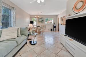 MLS# R11160311, West Palm Beach, Florida 33405