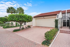 2717 Ocean Boulevard, Boca Raton, FL 33431 - MLS#R11160358