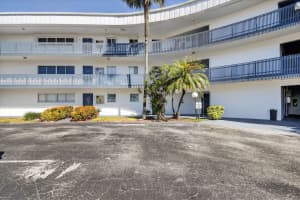 200 Waterway Drive, Lantana, FL 33462 - MLS#R11160366