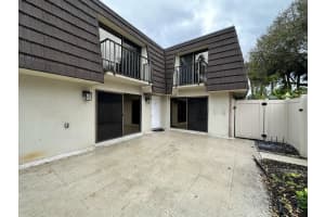 7307 73rd Way, West Palm Beach, FL 33407 - MLS#R11160386