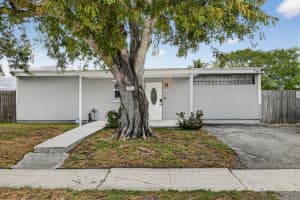 419 Cheyenne Drive, Lake Worth, FL 33462 - MLS#R11160458