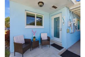 345 Lanier Drive, Palm Springs, FL 33461 - MLS#R11160565