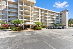 2851 Palm Aire Drive, Pompano Beach, FL 33069 - MLS#R11160566