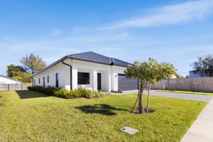 2311 Zeder Avenue, Delray Beach, FL 33444 - MLS#R11160576