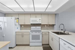 10310 Ocean Drive, Jensen Beach, FL 34957 - MLS#R11160580