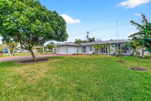 2842 4th Street, Boynton Beach, FL 33435 - MLS#R11160587