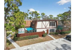 111 Weybridge Circle, Royal Palm Beach, FL 33411 - MLS#R11160628