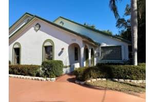 3295 Se Monte Vista Street, Port St. Lucie, Fl 34952, Port Saint Lucie