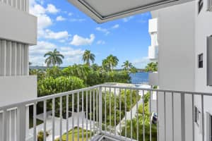 2860 Ocean Boulevard, Palm Beach, FL 33480 - MLS#R11160741