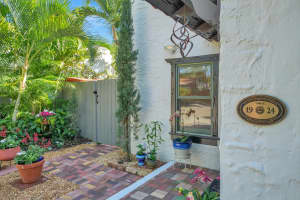 744 Penn Street, West Palm Beach, FL 33401 - MLS#R11160778