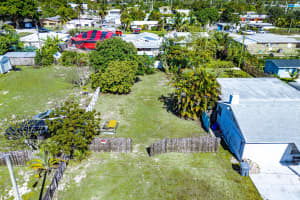 1073 Florence Road, Lake Worth, FL 33462 - MLS#R11160799