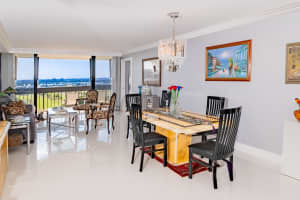 2400 Presidential Way, West Palm Beach, FL 33401 - MLS#R11160825