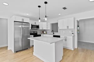 5950 24th Street, Vero Beach, FL 32966 - MLS#R11160838