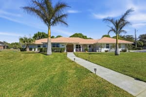 1100 Fleetwood Lane, Fort Pierce, FL 34982 - MLS#R11160890