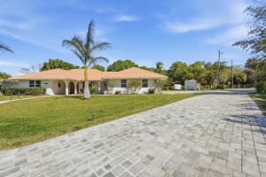 1100 Fleetwood Lane, Fort Pierce, FL 34982 - MLS#R11160890