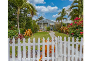 320 J Street, Lake Worth Beach, FL 33460 - MLS#R11160915