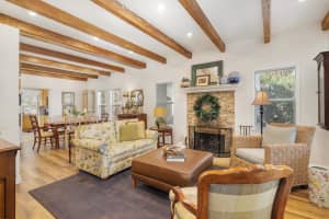 324 Pilgrim Road, West Palm Beach, FL 33405 - MLS#R11160948