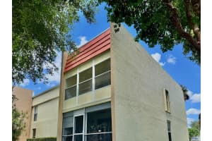 2800 Fiore Way, Delray Beach, FL 33445 - MLS#R11160977