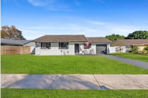 396 Monte Trail, West Palm Beach, FL 33415 - MLS#R11160996