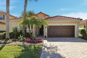 10684 Ivanhoe Lane, Wellington, FL 33414 - MLS#R11161004