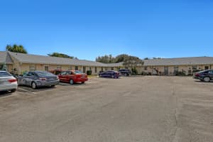 553 Covered Bridge Boulevard, Lake Worth, FL 33467 - MLS#R11161049