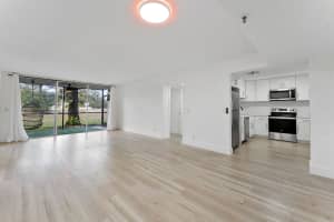 5260 2nd Avenue, Boca Raton, FL 33487 - MLS#R11161077