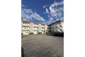 1380 43rd Terrace, Lauderhill, FL 33313 - MLS#R11161110