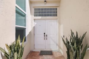 29 Dogwood Circle, Boynton Beach, FL 33436 - MLS#R11161134