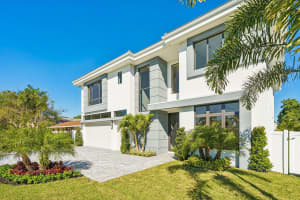 261 8th Street, Boca Raton, FL 33432 - MLS#R11161135