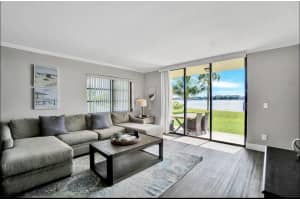 300 Croton Avenue, Lantana, FL 33462 - MLS#R11161218