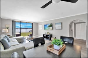 300 Croton Avenue, Lantana, FL 33462 - MLS#R11161218