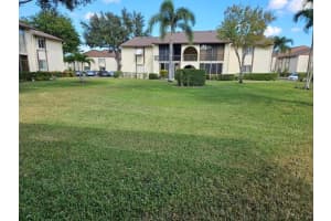 105 Lake Pine Circle, Greenacres, FL 33463 - MLS#R11161226