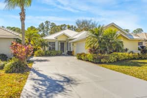 9421 Poinciana Court, Fort Pierce, FL 34951 - MLS#R11161231