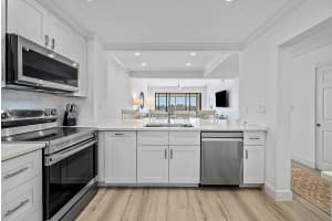 944 Oak Harbour Drive, Juno Beach, FL 33408 - MLS#R11161236