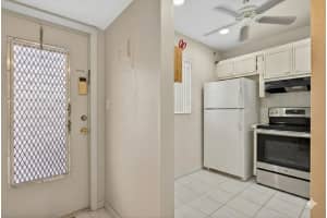 5111 Oakland Park Boulevard, Lauderdale Lakes, FL 33313 - MLS#R11161253