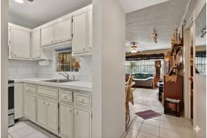 5111 Oakland Park Boulevard, Lauderdale Lakes, FL 33313 - MLS#R11161253