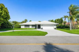 2831 Se Fairway W, Stuart, Fl 34997, Stuart