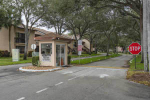 2217 15 Street, Deerfield Beach, FL 33442 - MLS#R11161318